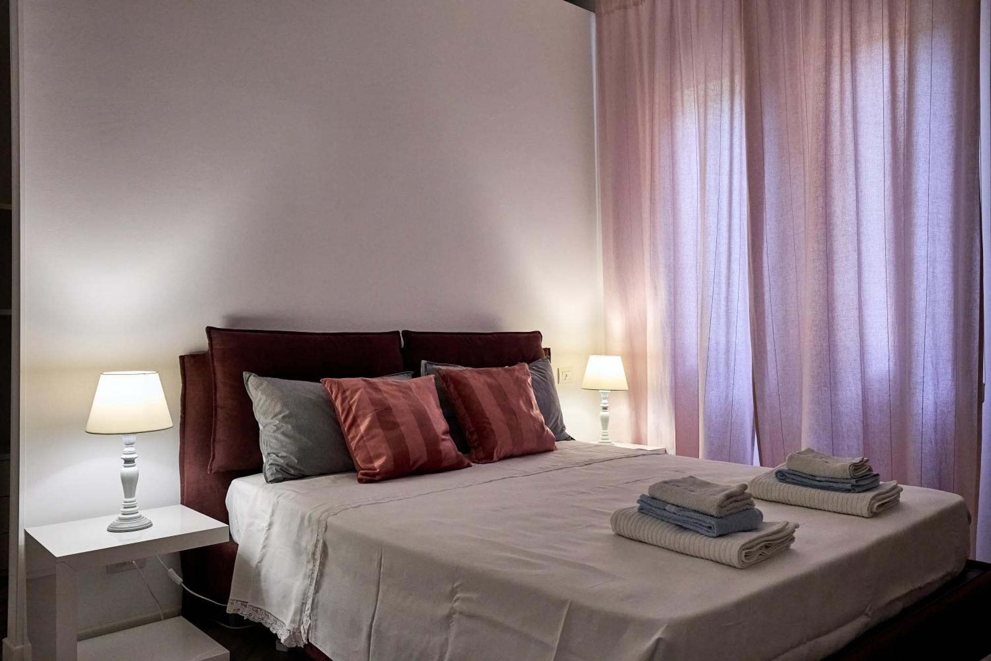 Apartamento La Torre Lunga -smart Working- 150 M Dalle-from Due Torri-two Towers Bolonia